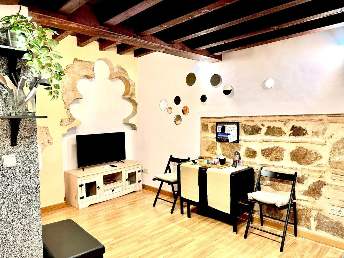 Apart. Entrepatios โตเลโด ภายนอก รูปภาพ